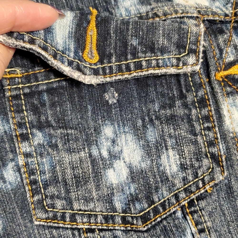 GUC Duck Head Bleached Rugged Denim Vest - Picture 3 of 9